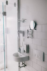 Bathroom for the best hair care for men