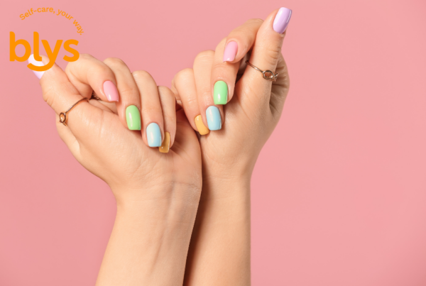 Smart Girl’s Guide to Long-Lasting Nails