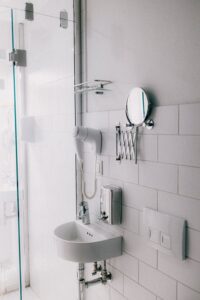 Bathroom for the best hair care for men