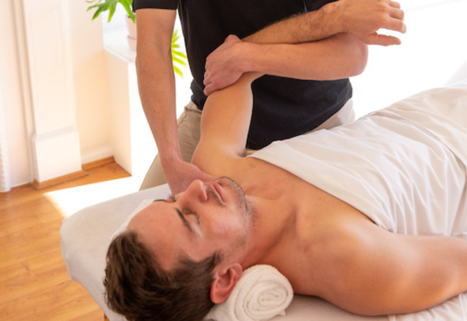 the-difference-between-physiotherapy-and-remedial-massage
