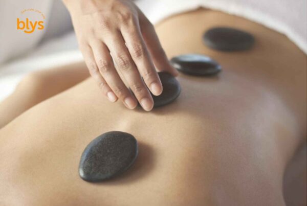 How to Choose the Right Hot Stone Massage Kit for Home Use