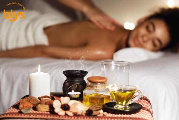 Aromatherapy Massage Benefits | Book a Aromatherapy Massage Near me