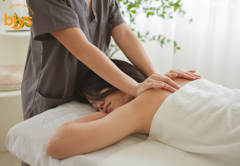 a women getting at home chinese massage booked through blys